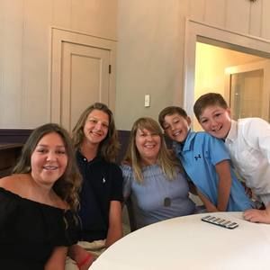 Meet your Posher, Heidi